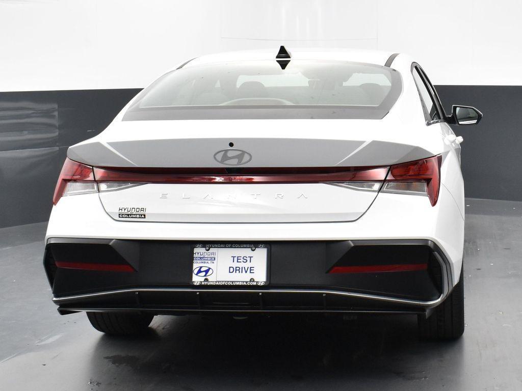 new 2025 Hyundai Elantra car, priced at $26,825