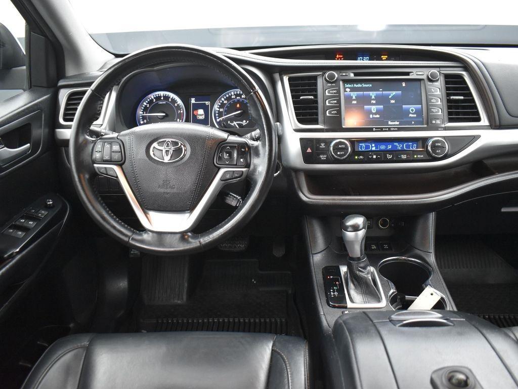 used 2017 Toyota Highlander car, priced at $23,959