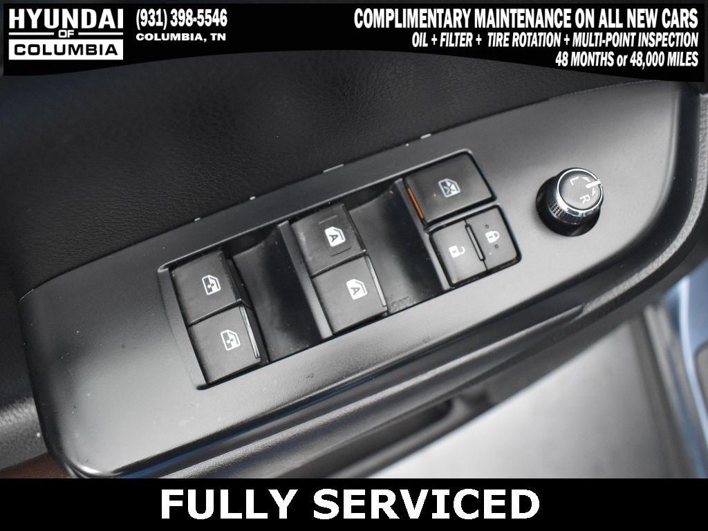 used 2017 Toyota Highlander car, priced at $23,959