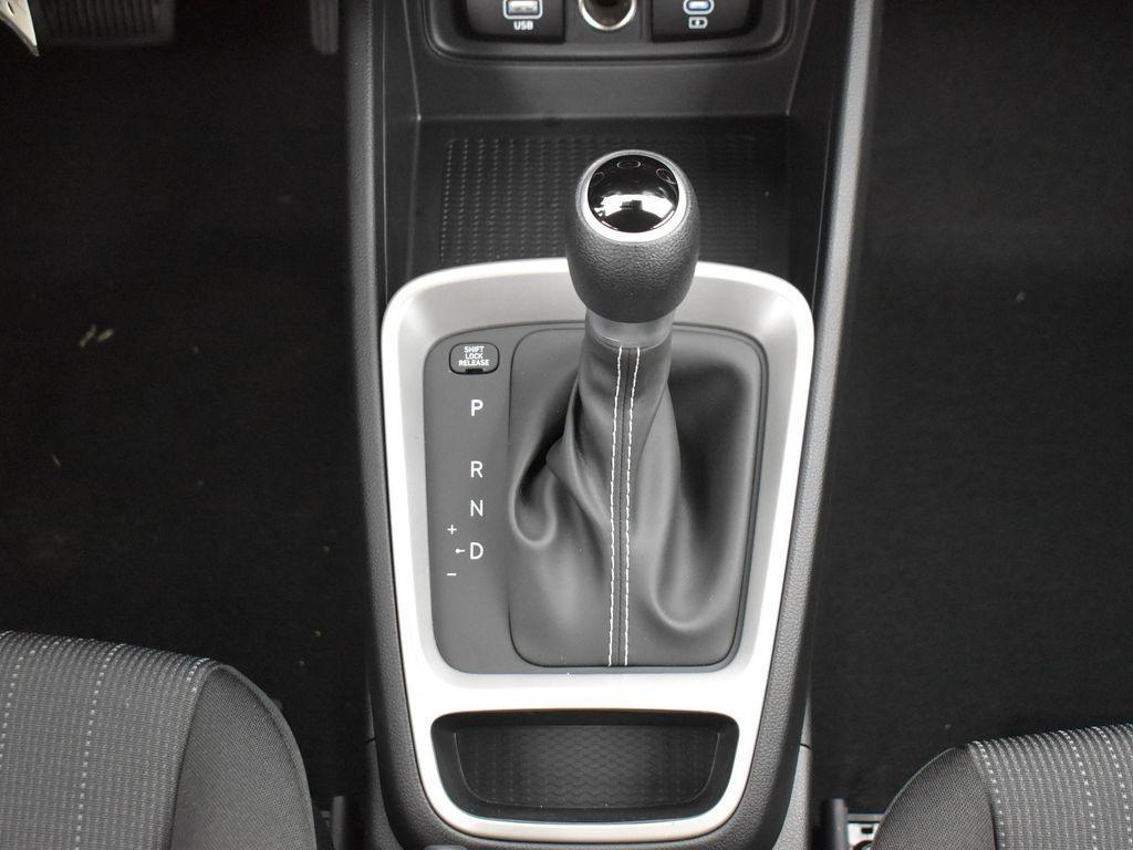 new 2025 Hyundai Venue car, priced at $21,071