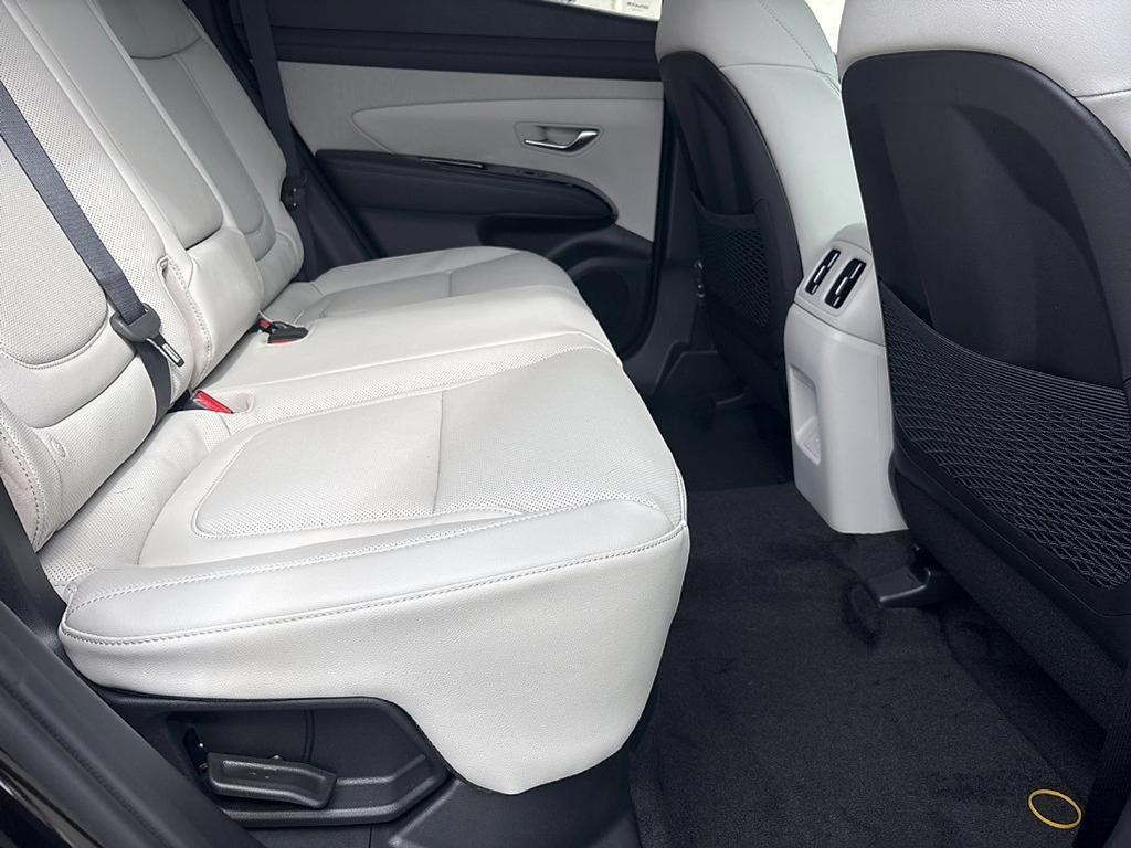new 2025 Hyundai TUCSON Hybrid car, priced at $38,412