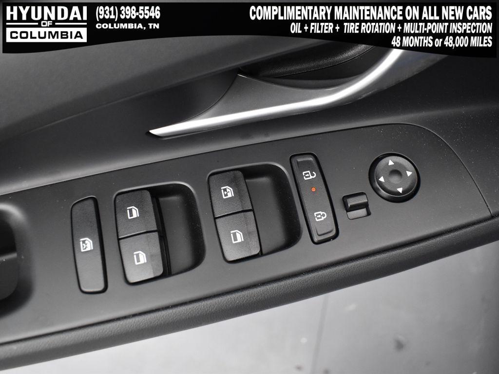new 2025 Hyundai Elantra car, priced at $26,325