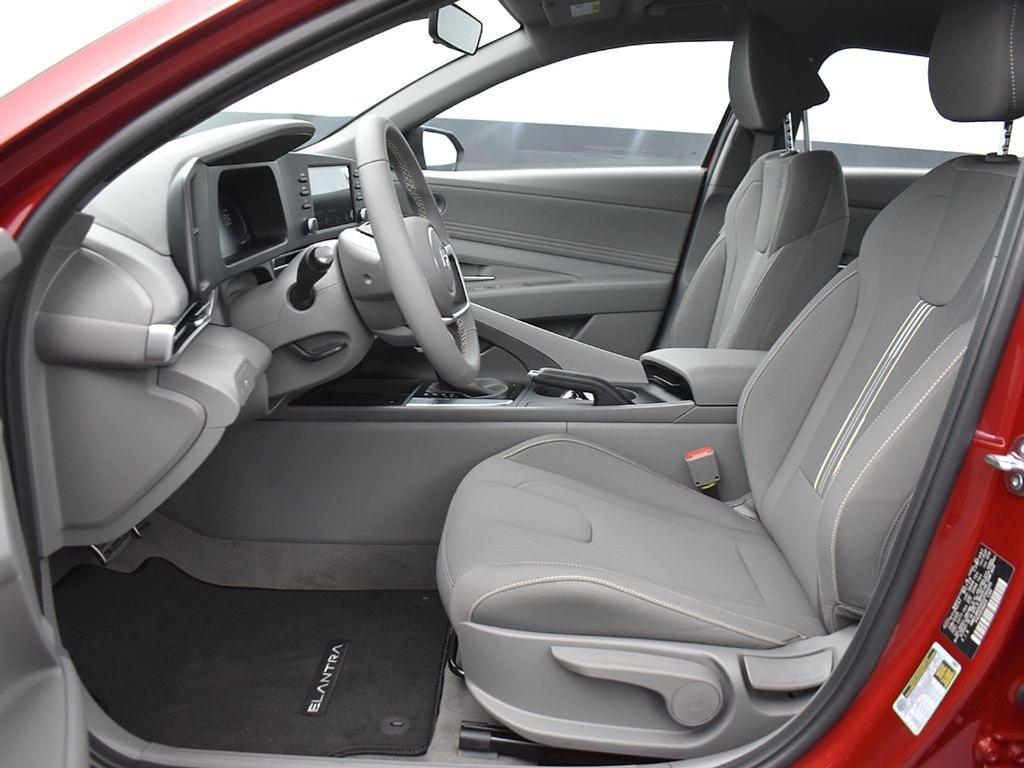 new 2025 Hyundai Elantra car, priced at $25,665