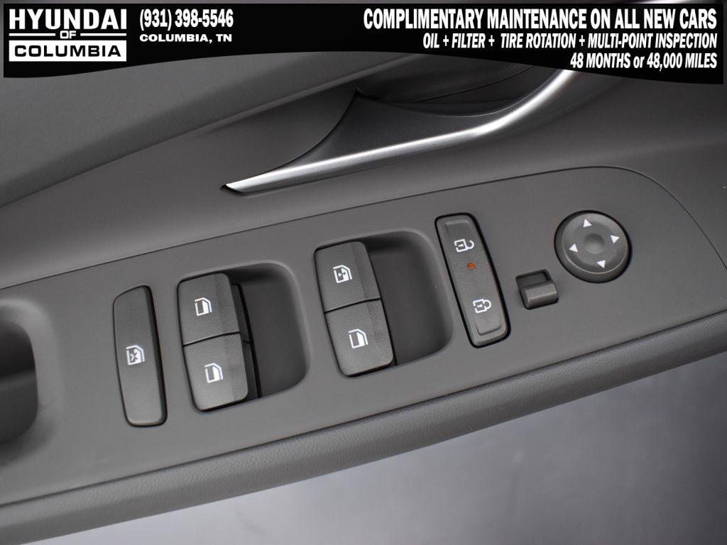 new 2025 Hyundai Elantra car, priced at $23,726