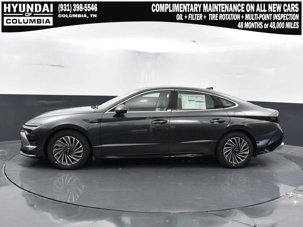 new 2025 Hyundai Sonata Hybrid car, priced at $33,955