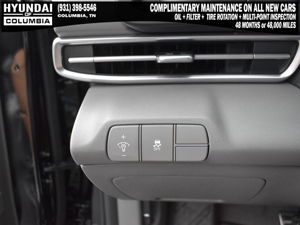 new 2025 Hyundai Elantra car, priced at $23,775