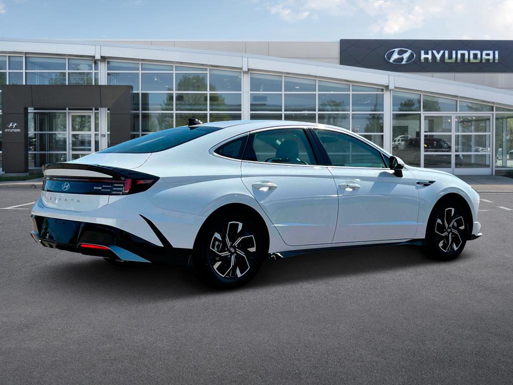 new 2025 Hyundai Sonata car, priced at $29,080