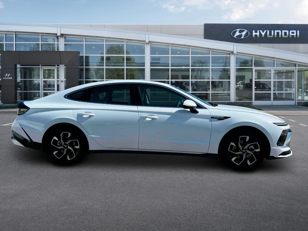 new 2025 Hyundai Sonata car, priced at $29,080
