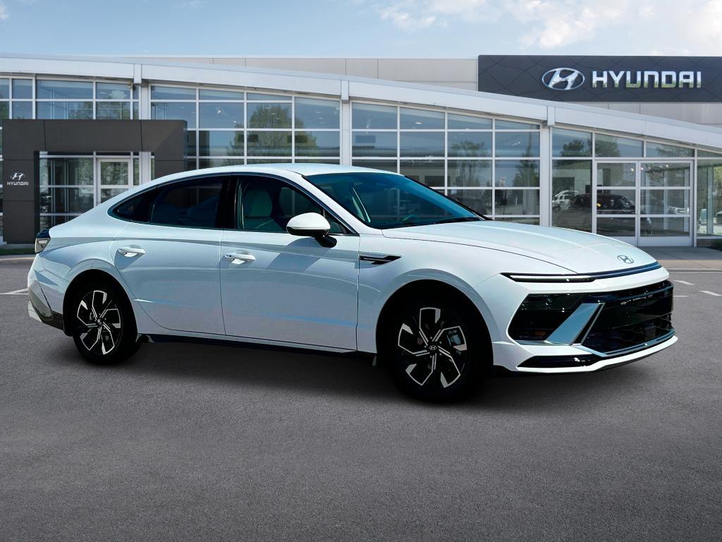 new 2025 Hyundai Sonata car, priced at $29,080