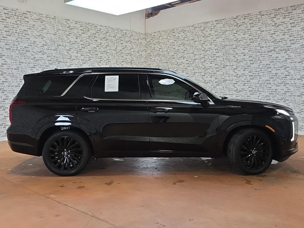 used 2025 Hyundai Palisade car, priced at $44,558