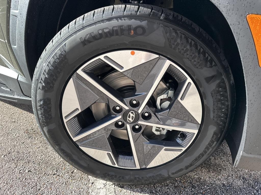 new 2026 Hyundai Tucson car, priced at $30,818