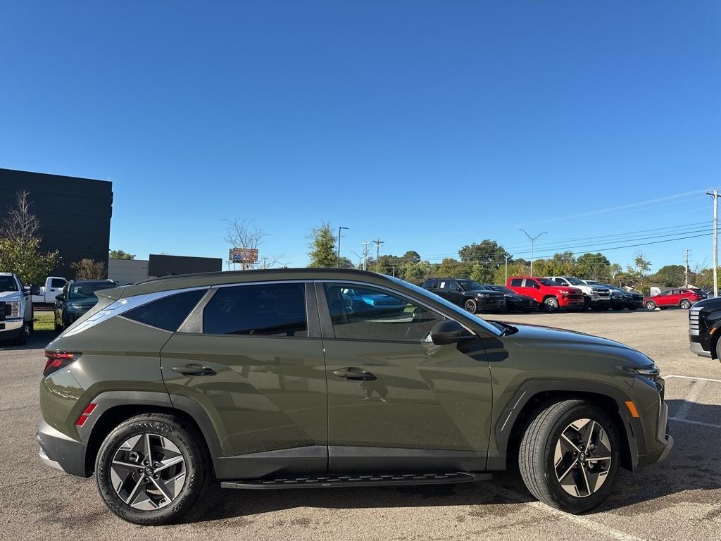 new 2026 Hyundai Tucson car, priced at $30,818