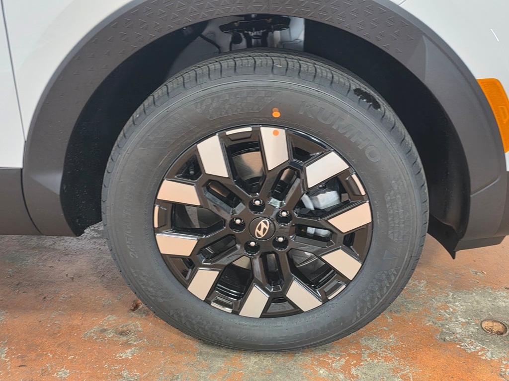 new 2026 Hyundai SANTA CRUZ car, priced at $33,901