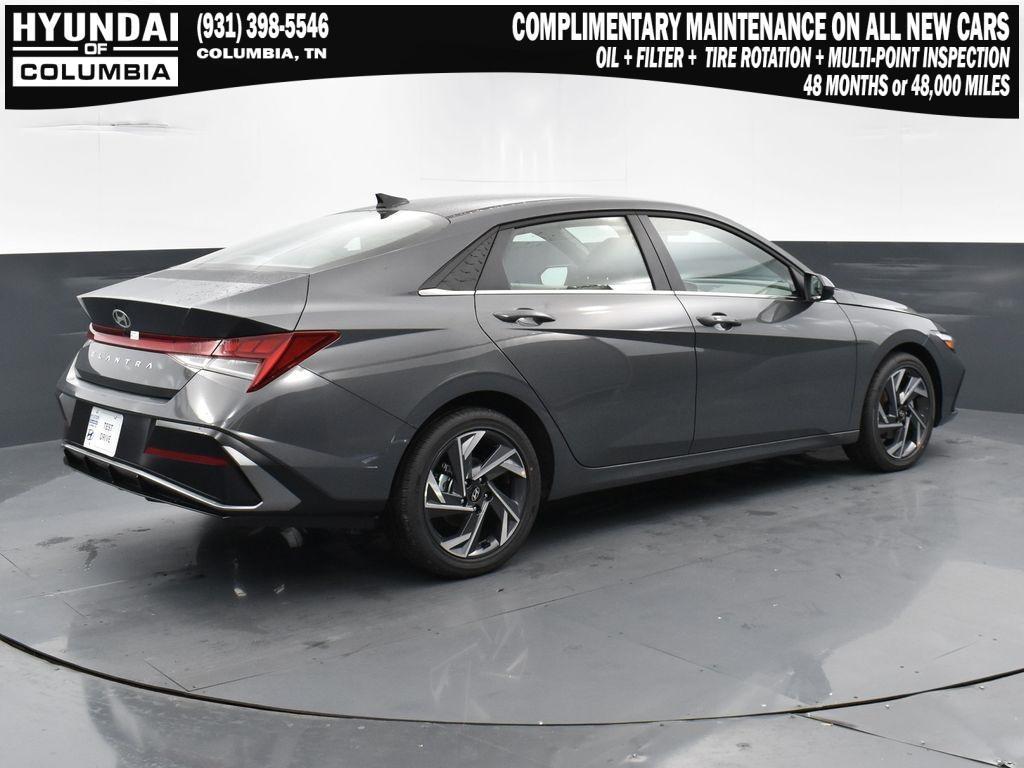 new 2025 Hyundai Elantra car, priced at $26,220