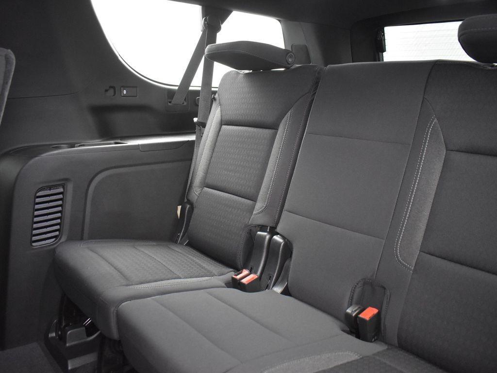 used 2021 GMC Yukon XL car, priced at $46,234