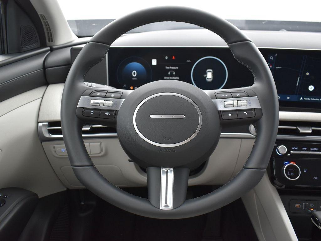 new 2025 Hyundai Tucson car, priced at $30,530