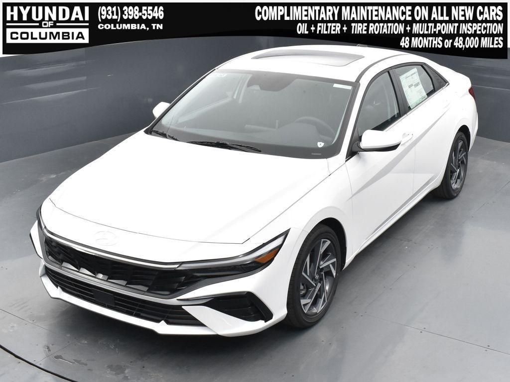 new 2025 Hyundai Elantra car, priced at $27,324