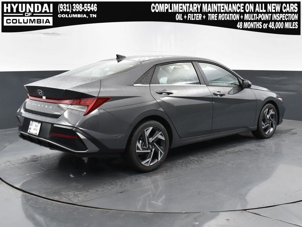 new 2025 Hyundai Elantra car, priced at $27,305