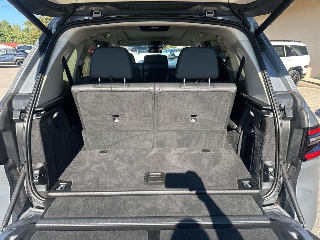 used 2024 BMW X7 car, priced at $59,983