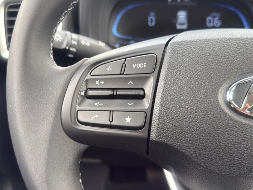 new 2025 Hyundai Venue car, priced at $21,003