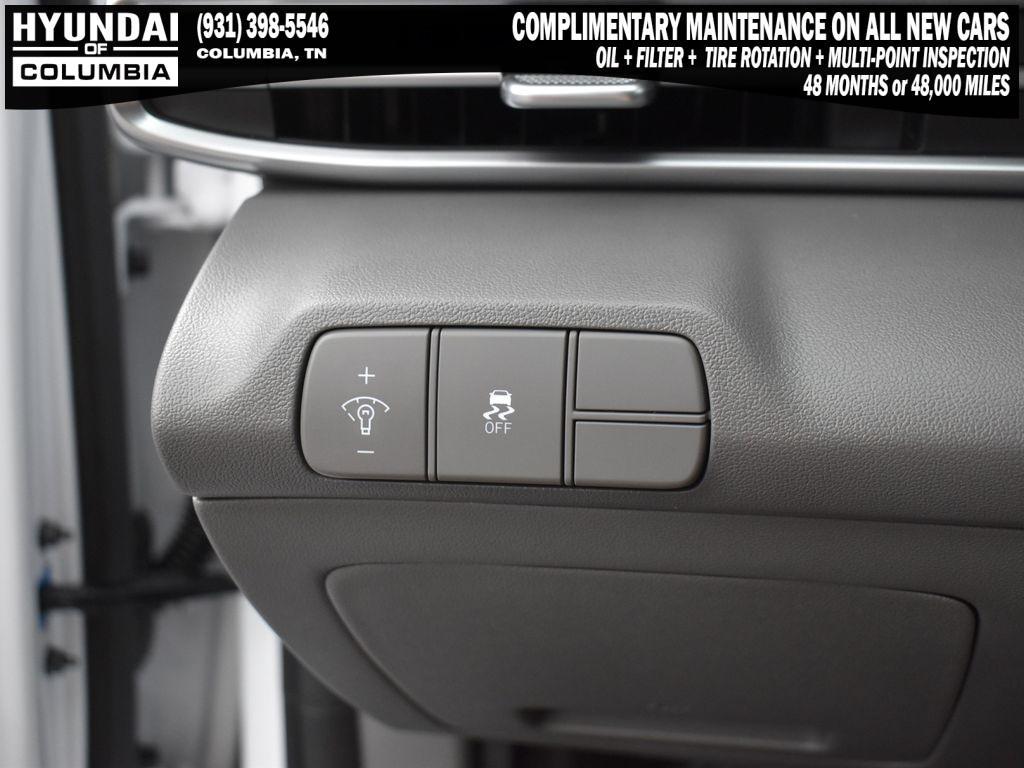 new 2025 Hyundai Elantra car, priced at $23,580