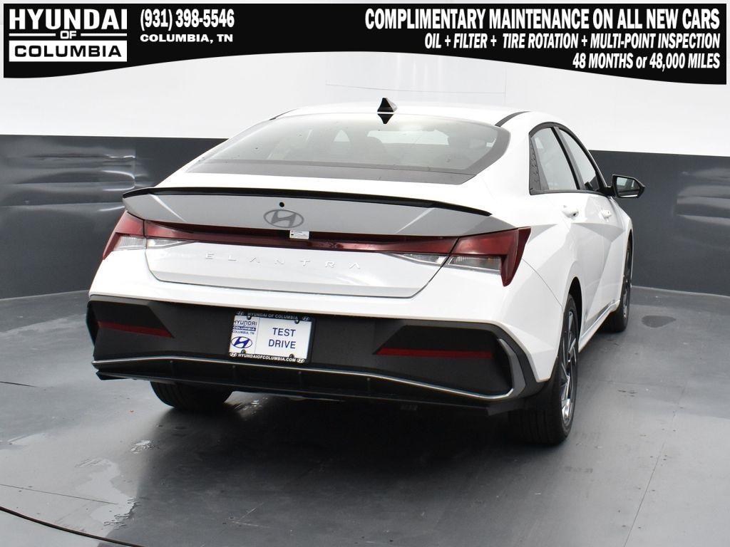 new 2025 Hyundai Elantra car, priced at $23,672