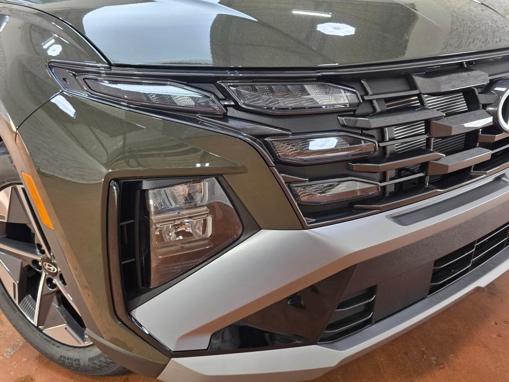 new 2026 Hyundai Tucson car, priced at $29,332