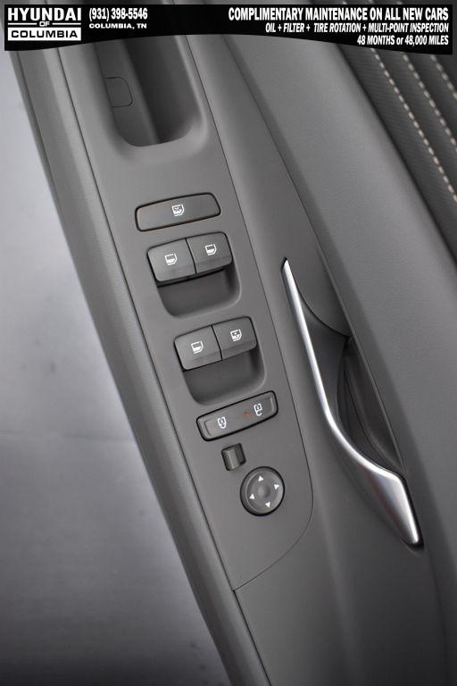 new 2025 Hyundai Elantra car, priced at $23,632