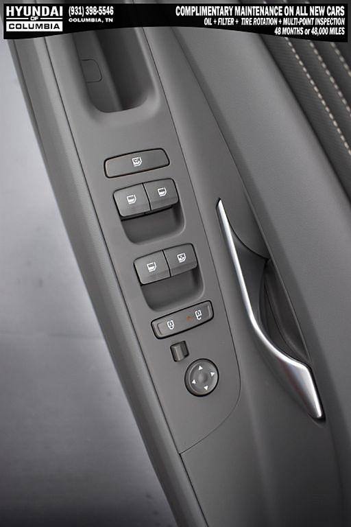 new 2025 Hyundai Elantra car, priced at $25,560