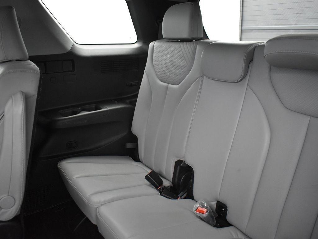 used 2024 Hyundai Palisade car, priced at $35,848