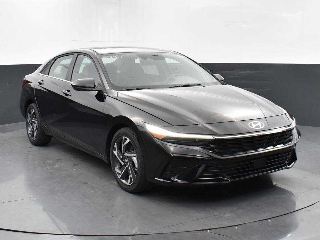 new 2025 Hyundai Elantra car, priced at $26,360