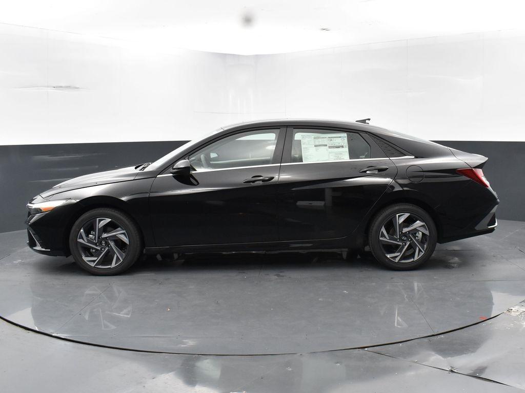 new 2025 Hyundai Elantra car, priced at $26,360