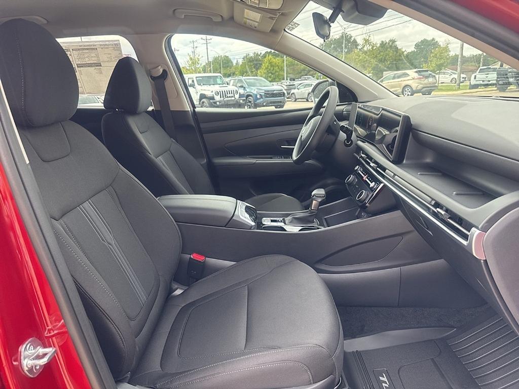 new 2026 Hyundai Tucson car, priced at $31,594