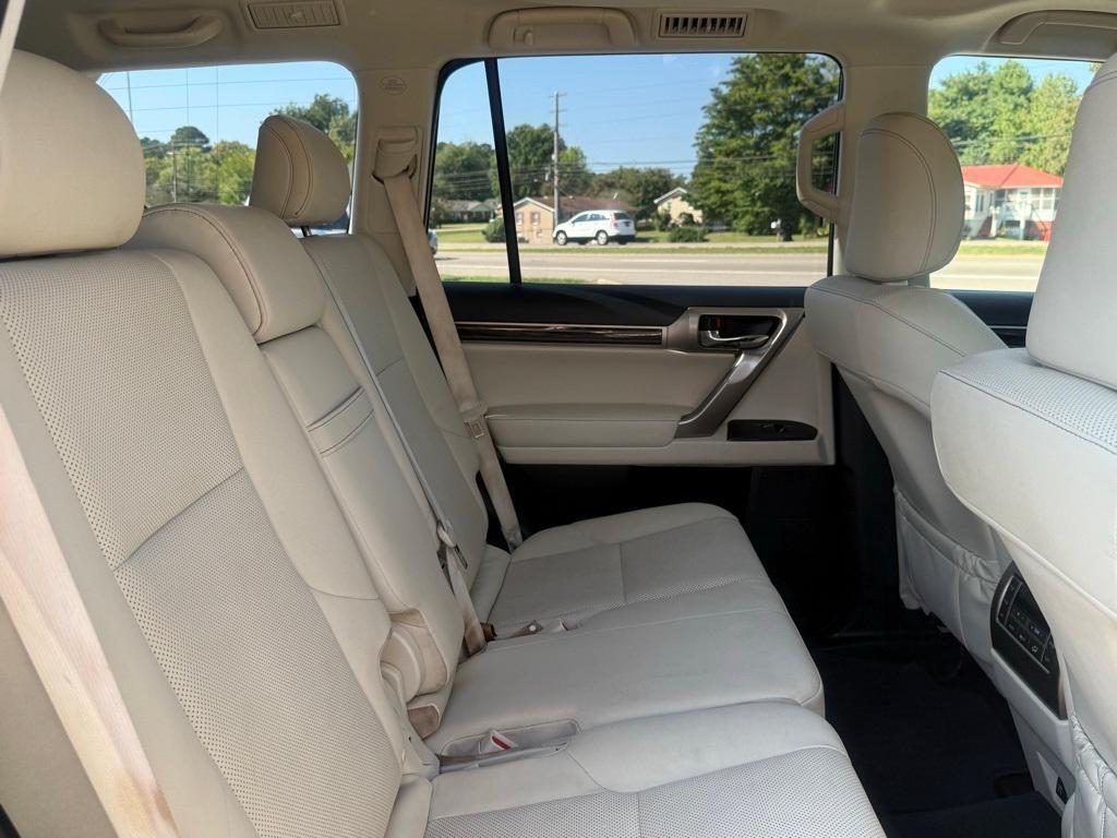 used 2020 Lexus GX 460 car, priced at $39,079