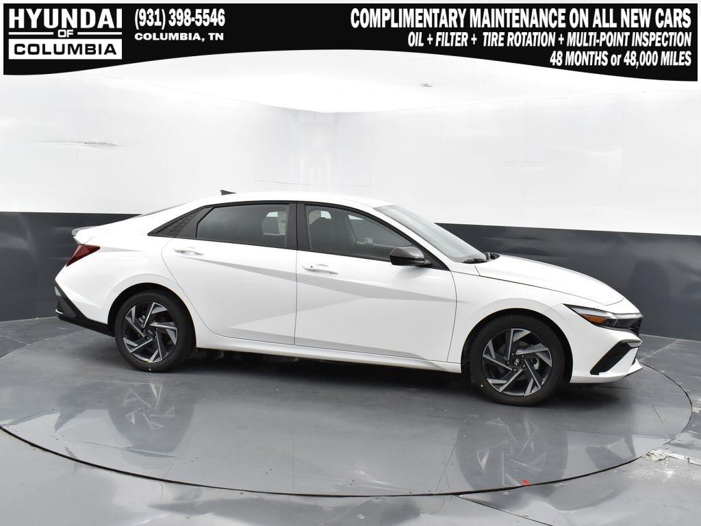 new 2025 Hyundai Elantra car, priced at $23,722
