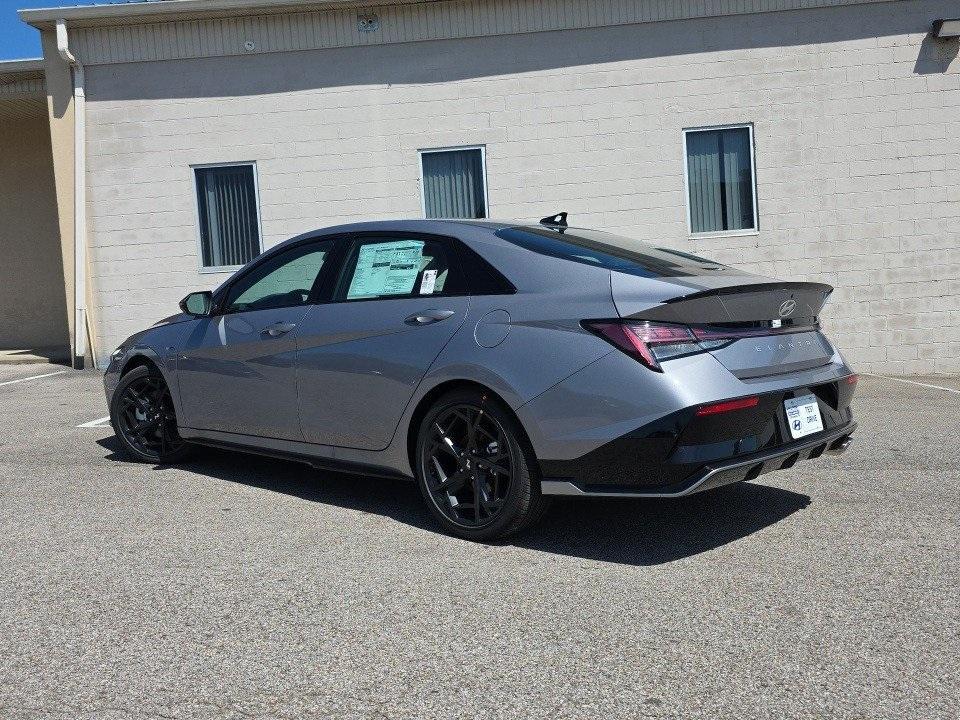 new 2025 Hyundai Elantra car, priced at $28,061