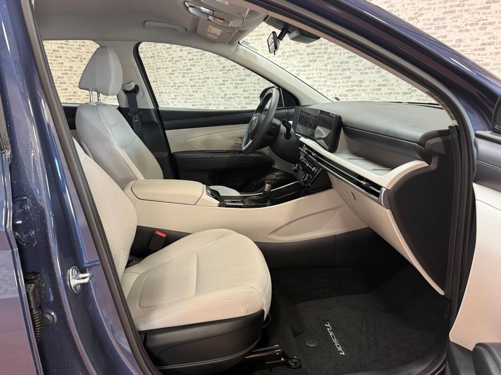 used 2025 Hyundai Tucson car, priced at $25,114