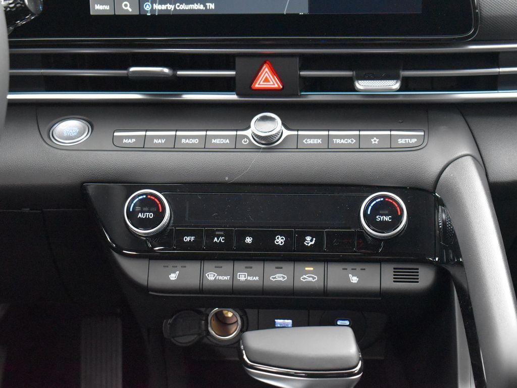 new 2025 Hyundai Elantra car, priced at $26,360
