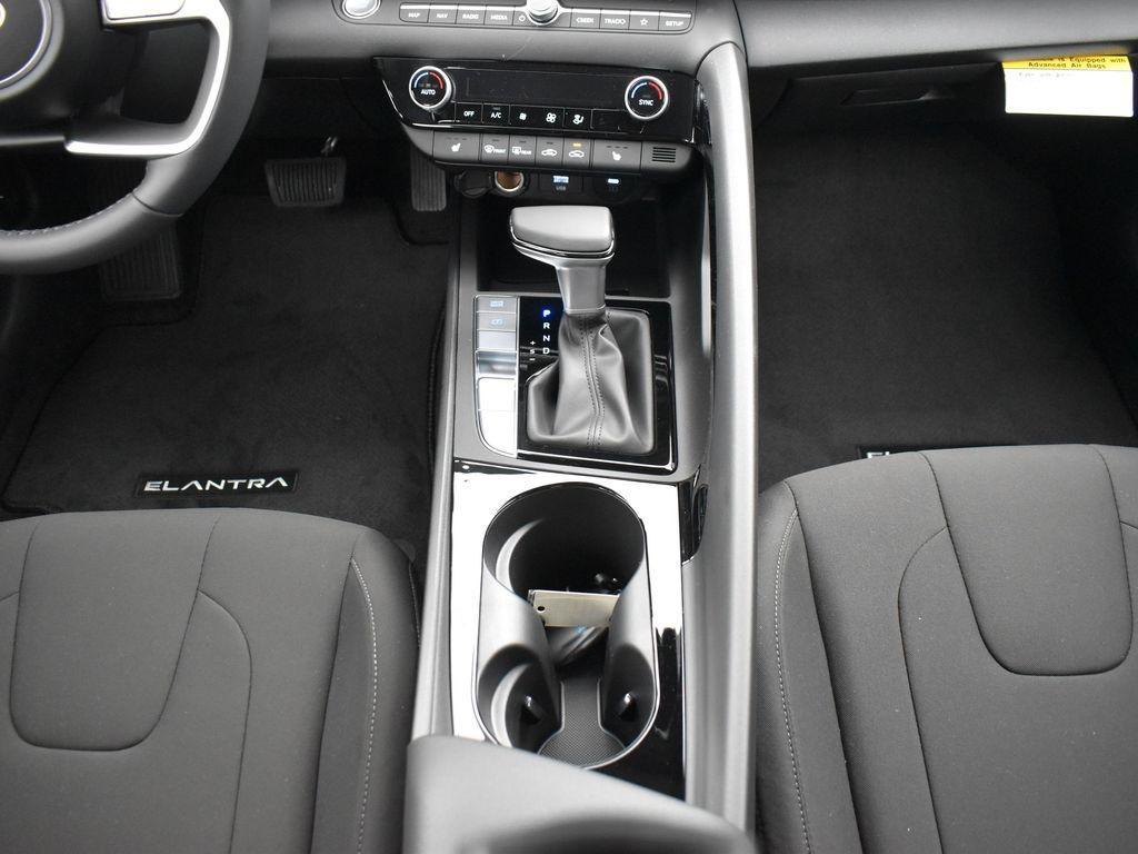 new 2025 Hyundai Elantra car, priced at $26,360