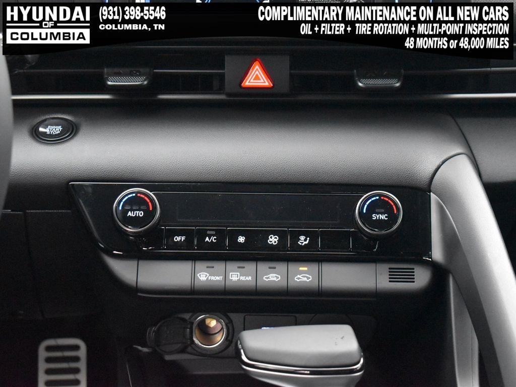 new 2025 Hyundai Elantra car, priced at $24,285