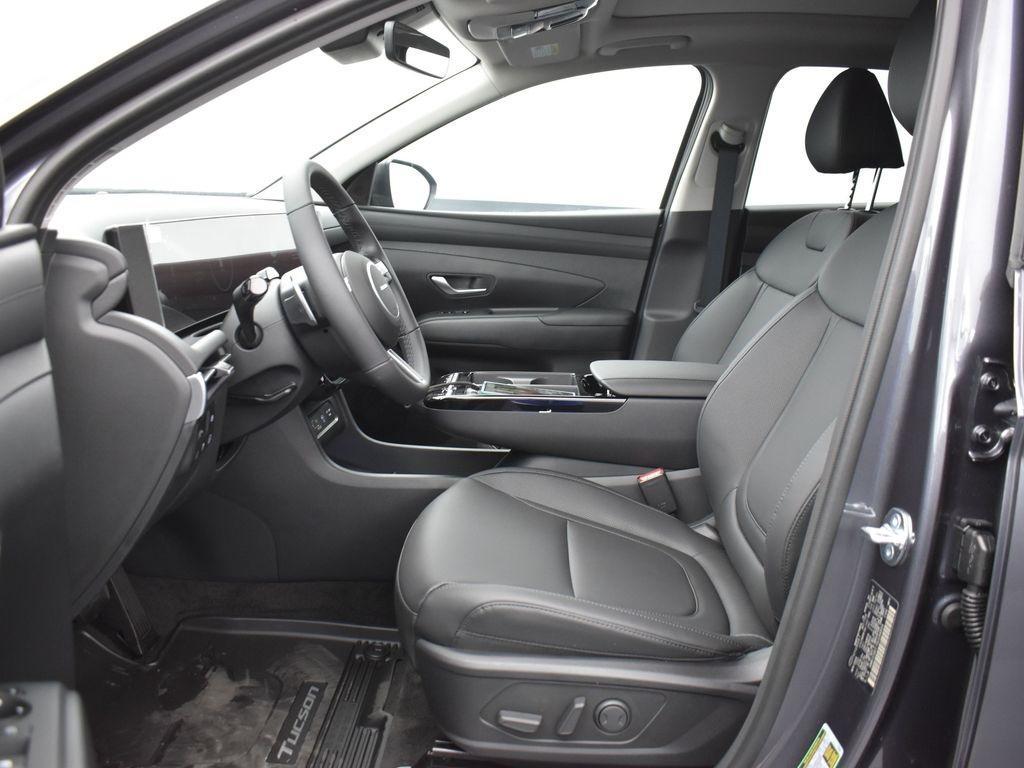 new 2025 Hyundai TUCSON Hybrid car, priced at $36,259