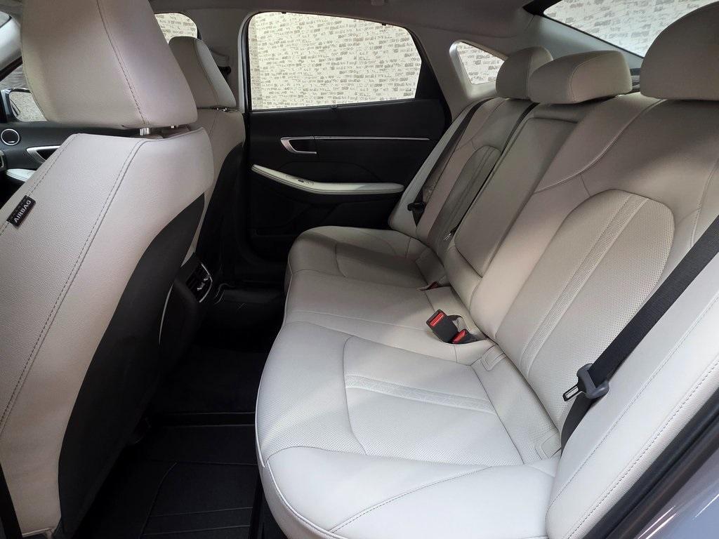 new 2025 Hyundai Sonata Hybrid car, priced at $33,615