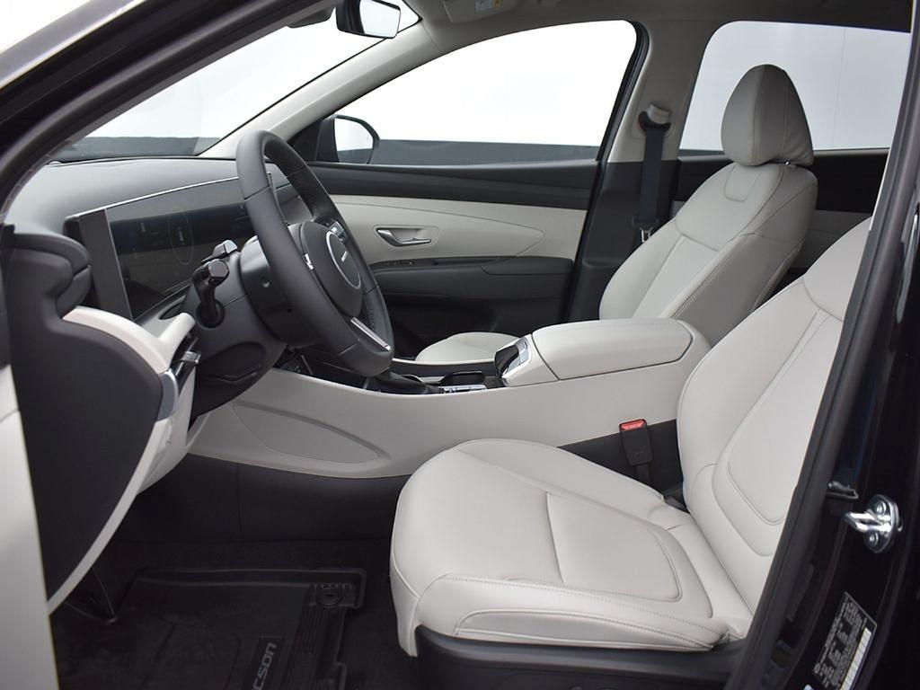 new 2025 Hyundai Tucson car, priced at $30,982
