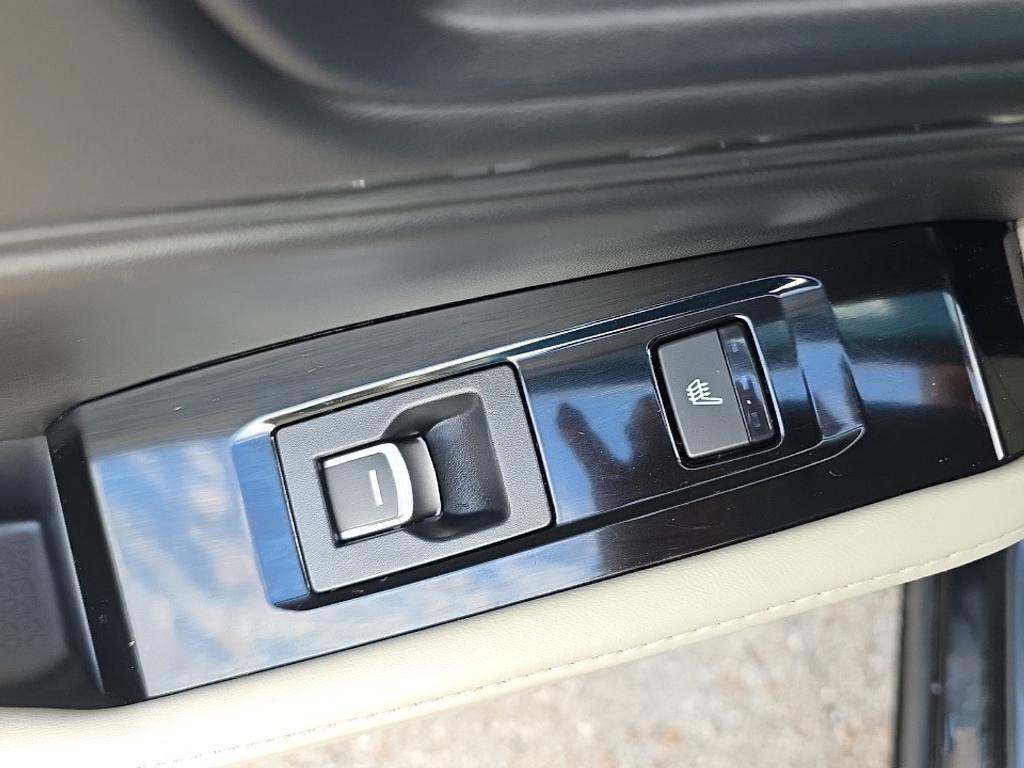 used 2024 Honda Accord Hybrid car, priced at $32,811