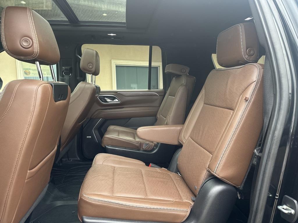 used 2021 Chevrolet Suburban car, priced at $47,994