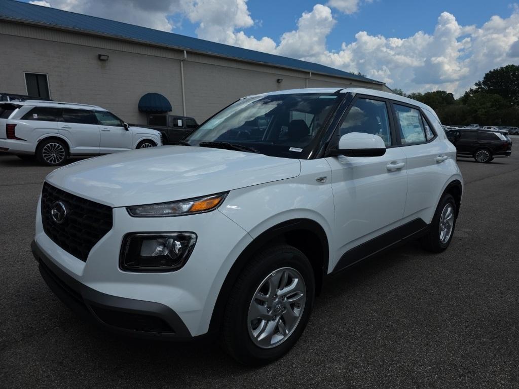 new 2025 Hyundai Venue car, priced at $19,385