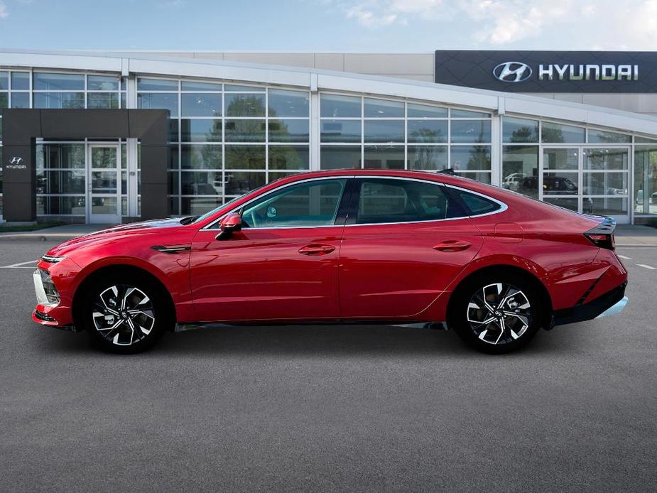 new 2024 Hyundai Sonata car, priced at $24,921