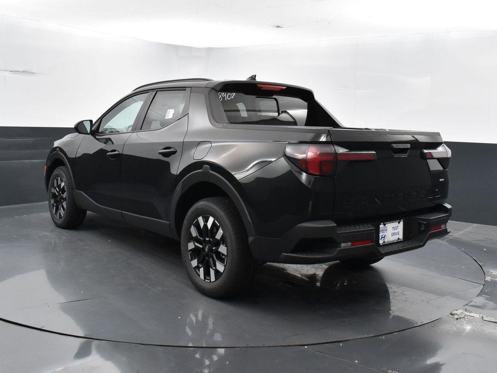 new 2025 Hyundai SANTA CRUZ car, priced at $35,198