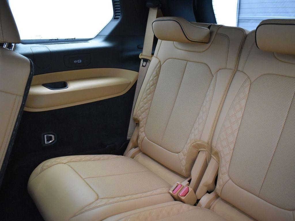 used 2024 Jeep Grand Cherokee L car, priced at $46,193