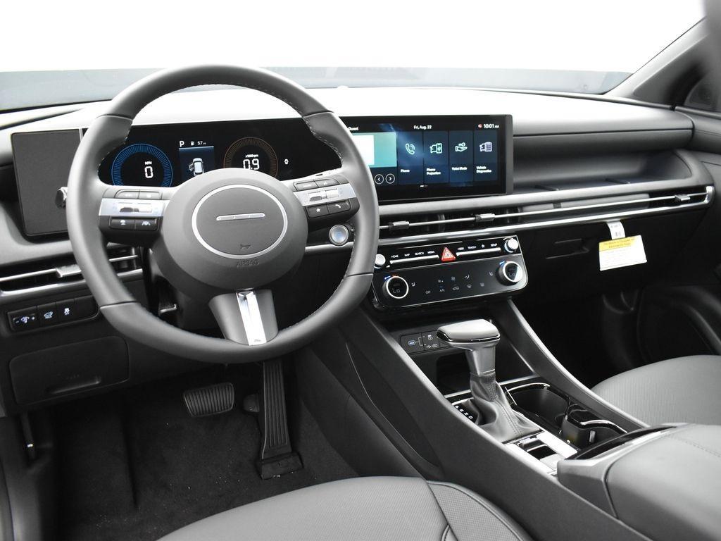 new 2025 Hyundai Tucson car, priced at $29,051